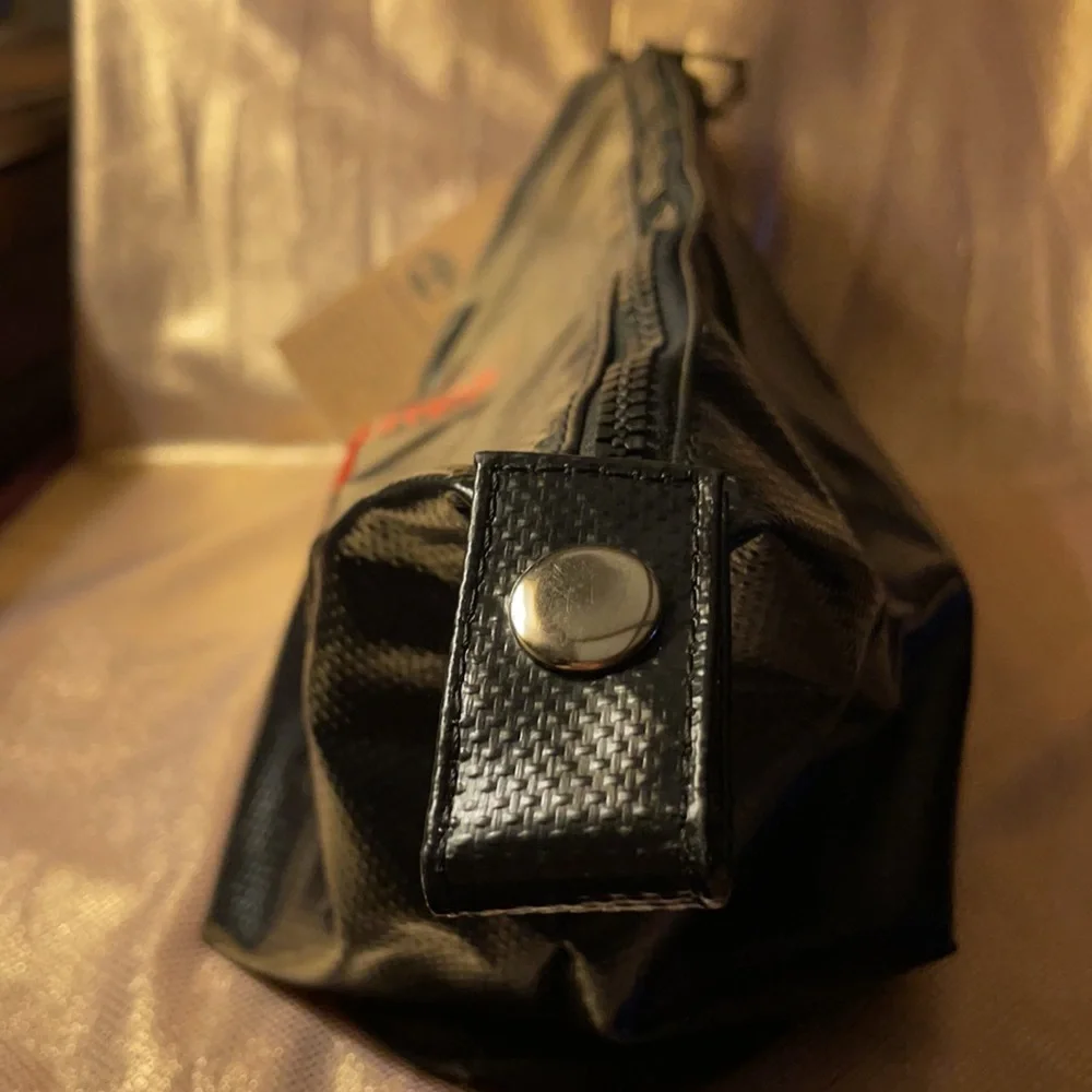 TBL tarp tree travel kit- black- new with tags